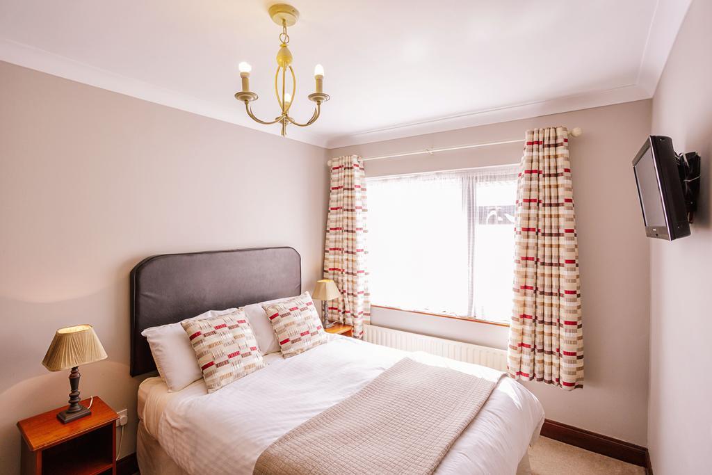 The Harp Bed & Breakfast Киларни Екстериор снимка